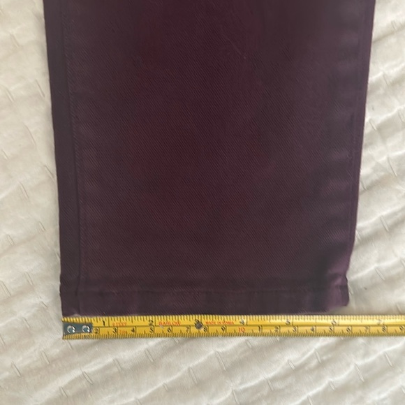 🆕 Ann Taylor “The Taper” Sculpting Mid Rise Jeans in Plum Rose. Size 4… - Picture 14 of 15